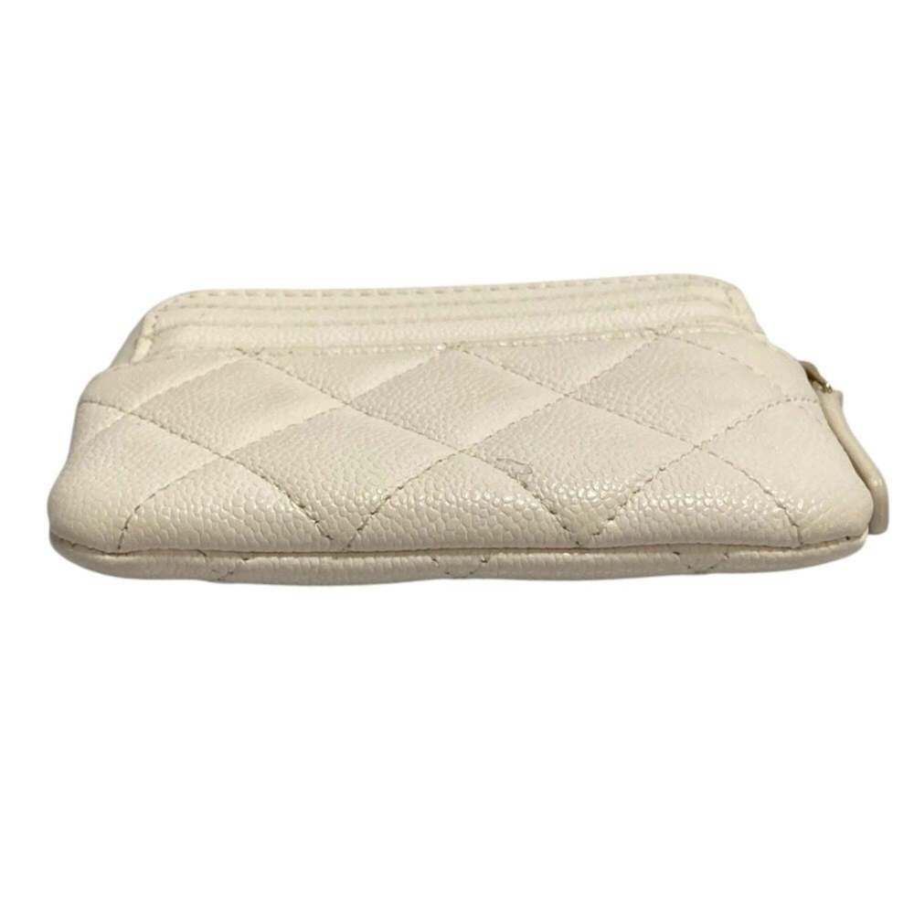 CHANEL White Caviar Leather Wallet - Picture 3 of 11